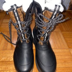 Fendi Ski Snow Boots